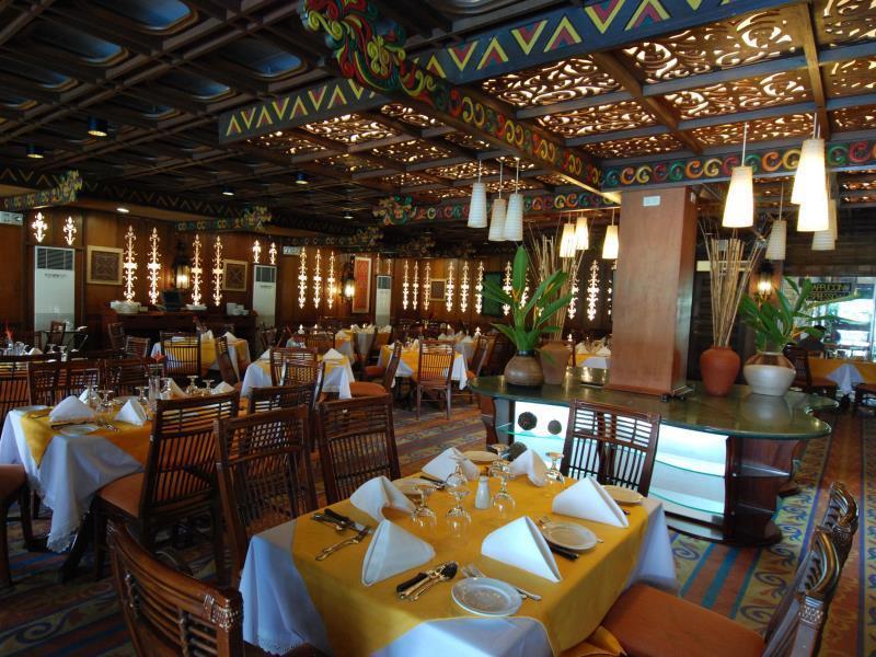 Oasis Hotel Angeles Zewnętrze zdjęcie