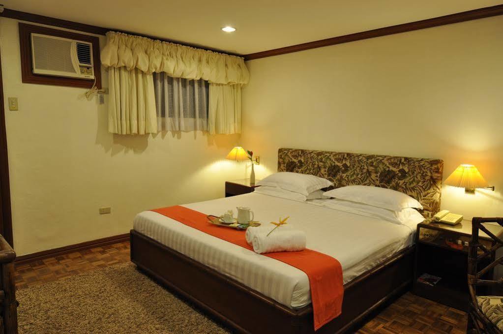 Oasis Hotel Angeles Zewnętrze zdjęcie